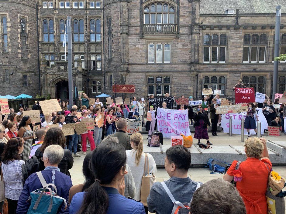 ucu's tweet photo. Students are with us. 

University bosses and @UCEA1 are punishing staff and disrespecting students. 

@UCEA1 needs to get back round the table and show staff &amp; students the respect they deserve. 

#ucuRISING https://t.co/LUEr4l5BGc