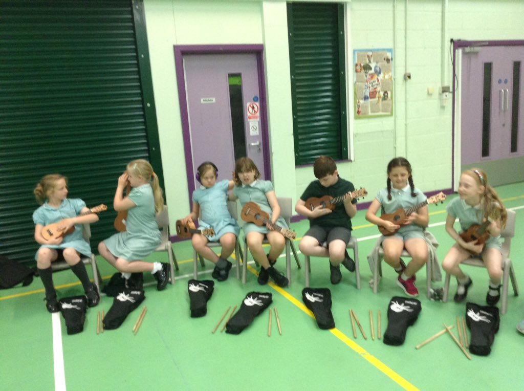 Year 4 tweet media