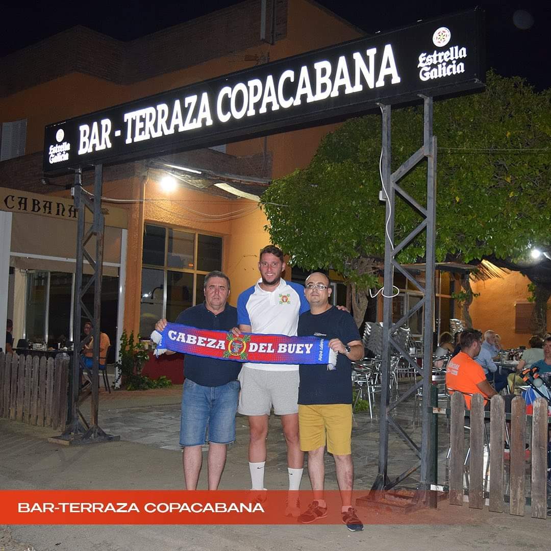 CDCabezaDelBuey's tweet photo. COMENZAMOS PROYECTO! 💥

🗣️ Ismael Pozo @Ip8ismael continuará al frente de nuestro equipo esta próxima temporada. 

⚽️ Ilusión y ganas por comenzar la  temporada 23/24. 

#AúpaCabeza https://t.co/gNgFXxYF1K