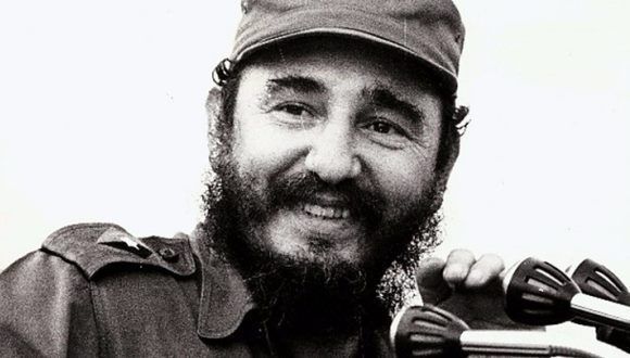 #UAporCuba
#Fidel "Queremos vivir de lo nuestro, no de explotar a otros pueblos; queremos vivir de nuestras riquezas, no de explotar la riqueza de otros pueblos; queremos, sencillamente, lo nuestro, defendemos lo nuestro,... para que vivan todos.”11 de Julio de 1959 <a href="/CubaMES/">MES</a>