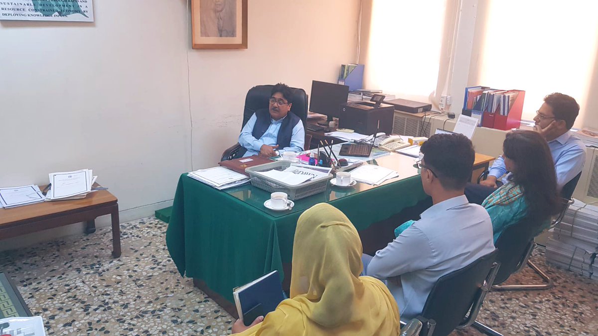 PlanComPakistan's tweet photo. "Inspiration, dedication and an unbeatable team spirit-that's what makes milestones achievable.

Chief Plan Coordination Mr.Zuhfran Qasim held an appreciative meeting of the Young Dev Fellows of MoPD who made significant contribution during the Annual Plan Coordination Committee. https://t.co/jPDHEBvAFS