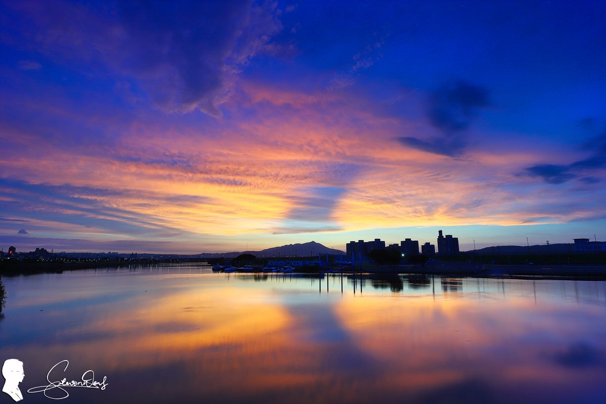 tsweng1's tweet photo. 2023.07.11 雙溪碼頭日落夕彩  
Higrace Zero Reverse 0.9 RGND+Higrace ND8 GND #Higrace #sunset #夕焼け #Taipei https://t.co/W3Eq7Vis67