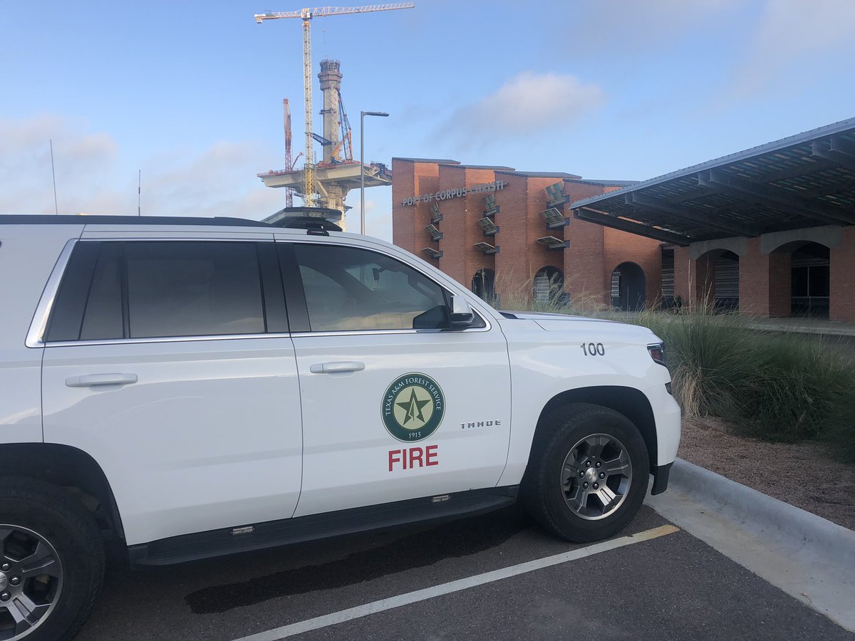 mcfrsPIO's tweet photo. Texas size #PIO training hosted by @ThePortofCC Day 2 of 5 @FEMA_EMI course NIMS ICS All-Hazards Public Information Officer w/ sponsored by @TXForestService w/ facilitators #BillTerry @mcfrsPIO Pete Piringer & @AllHazardsTFS Erin O’Conner & participants all from TX (1 from MD) https://t.co/fXBB8JH1Mr