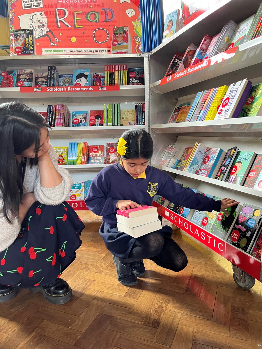 scholasticuk's tweet photo. SATs reading results are out today – if you’re looking to add #bookjoy to your school, a Book Fair is a great way to engage the whole school in reading for pleasure and earn free books to fill your classrooms. Find out more: https://t.co/E6OYI2TrFR #SATs #SATsweek #SATsreading https://t.co/ZCyBAaRCaG