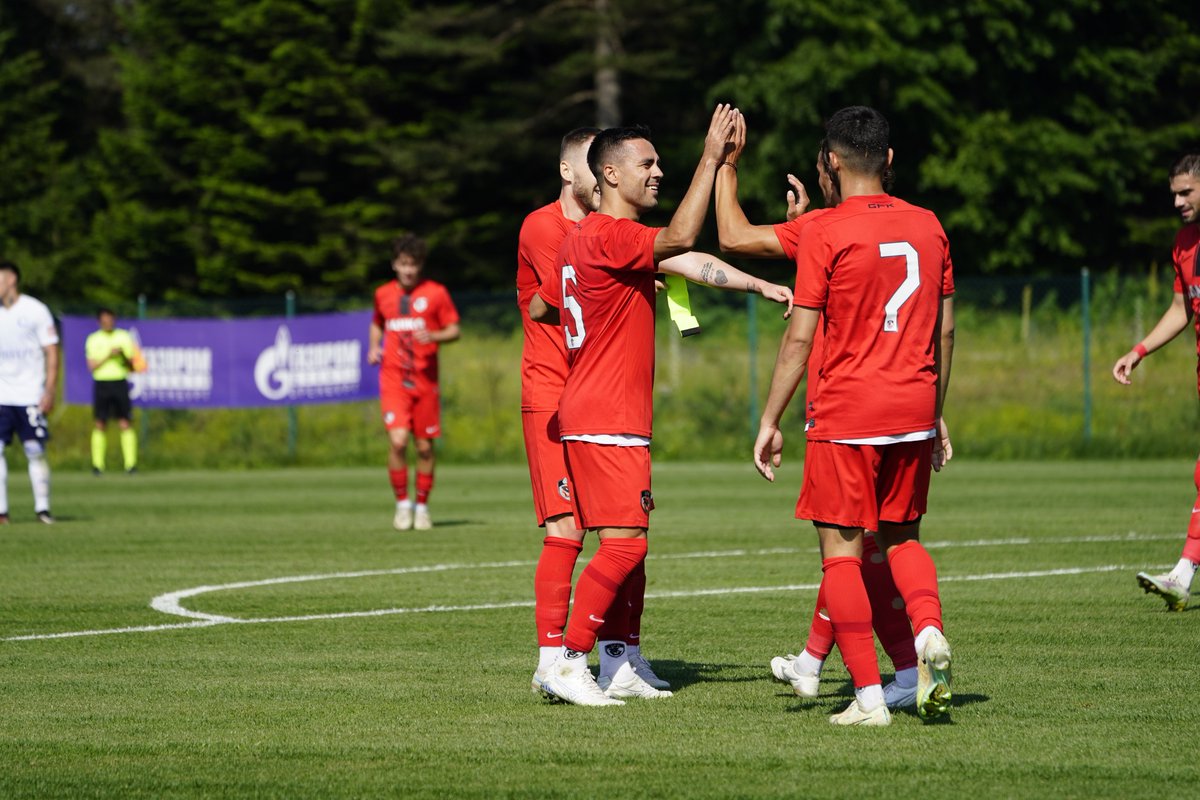 🌪️ Lazar Markovic’in gol vuruşu, ardından bizim takım!
