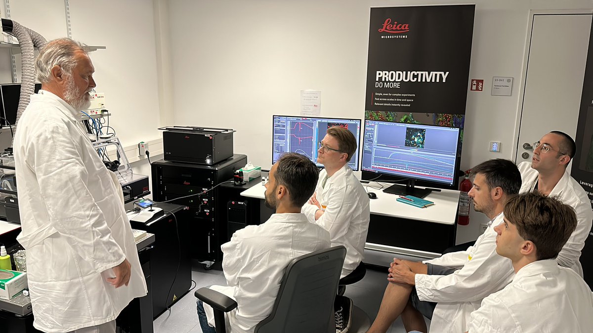 mgpisfil's tweet photo. Doing some Biosensing experiments with @jalink_kees 
@EMBLHeidelberg 
@EMBLEvents 
#EMBLFluorescenceLifetime https://t.co/vWBYmDWoK2
