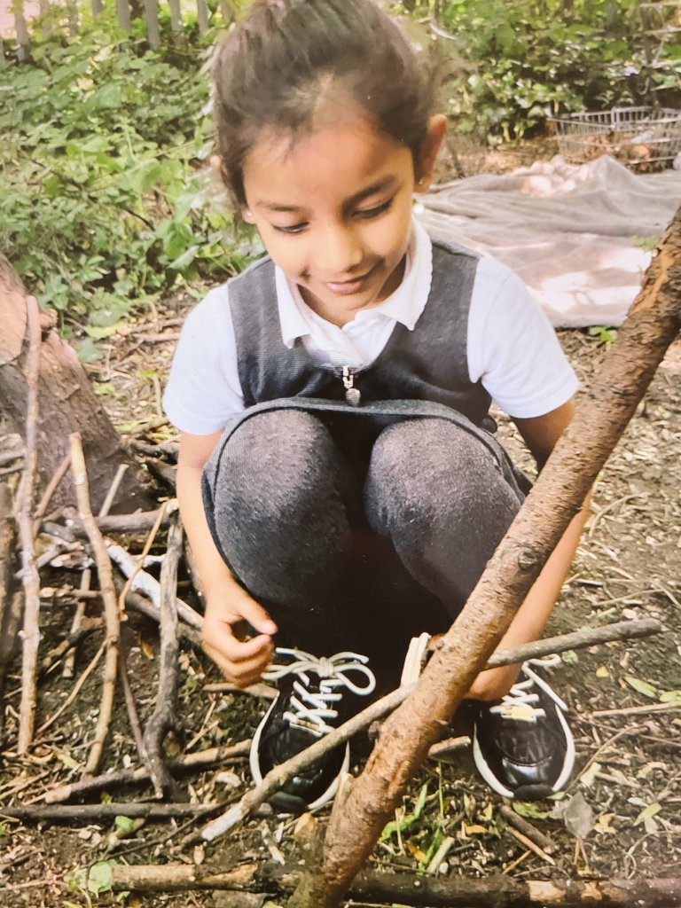 EYFSatStPhilips's tweet photo. "Look, I have made seesaw land!" A (4 years old) announced  as she carefully balanced sticks on the branches of the tree. #imagination #forestschool #interestled @WeAreBDAT @STPHILIPSCE @EarlyExcellence https://t.co/zLXqL793SP