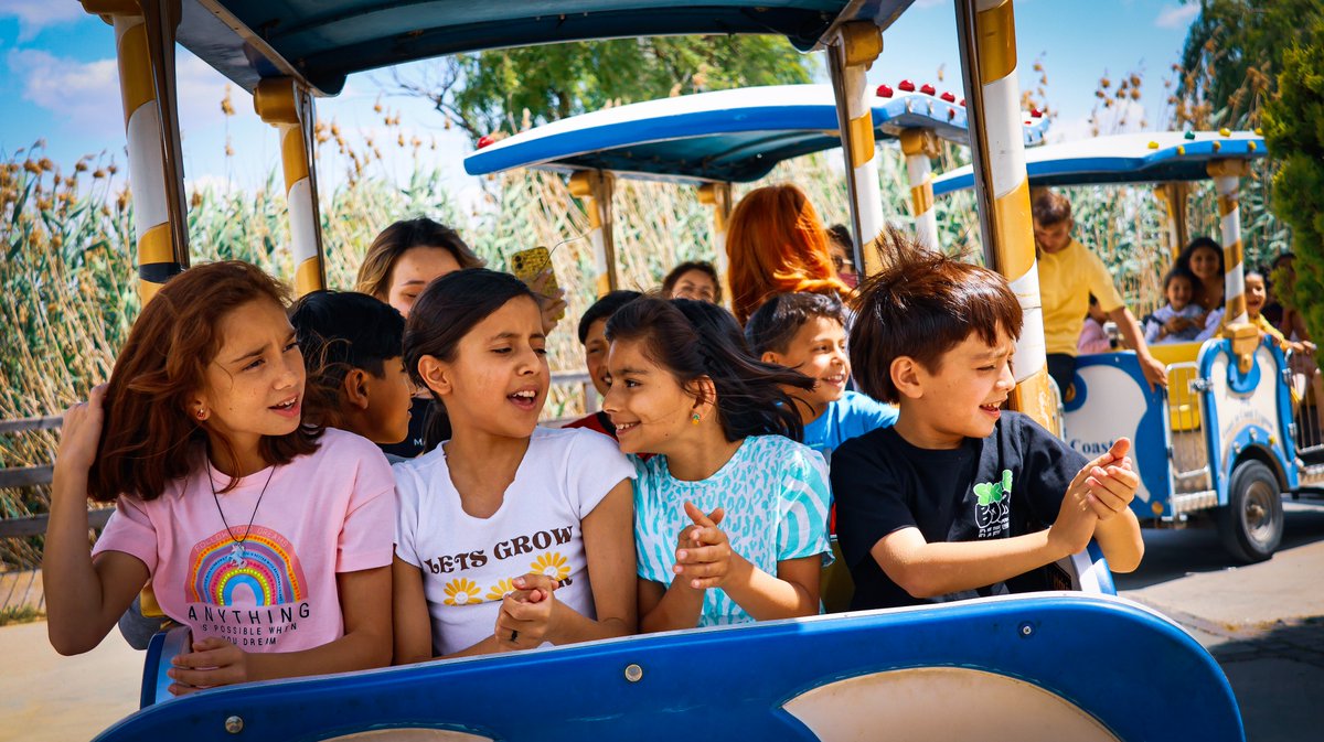 Çocuk ve genç mültecilerin yaşam sevinci dünya barışının güvencesidir. Joy of life of refugee youth is the guarantee of global peace. (İGAM - SHOM Uyum Pikniği Mogan 10.07.2023) (İGAM - SHOM Picnic for Refugees Harmonization Mogan 10.07.2023)