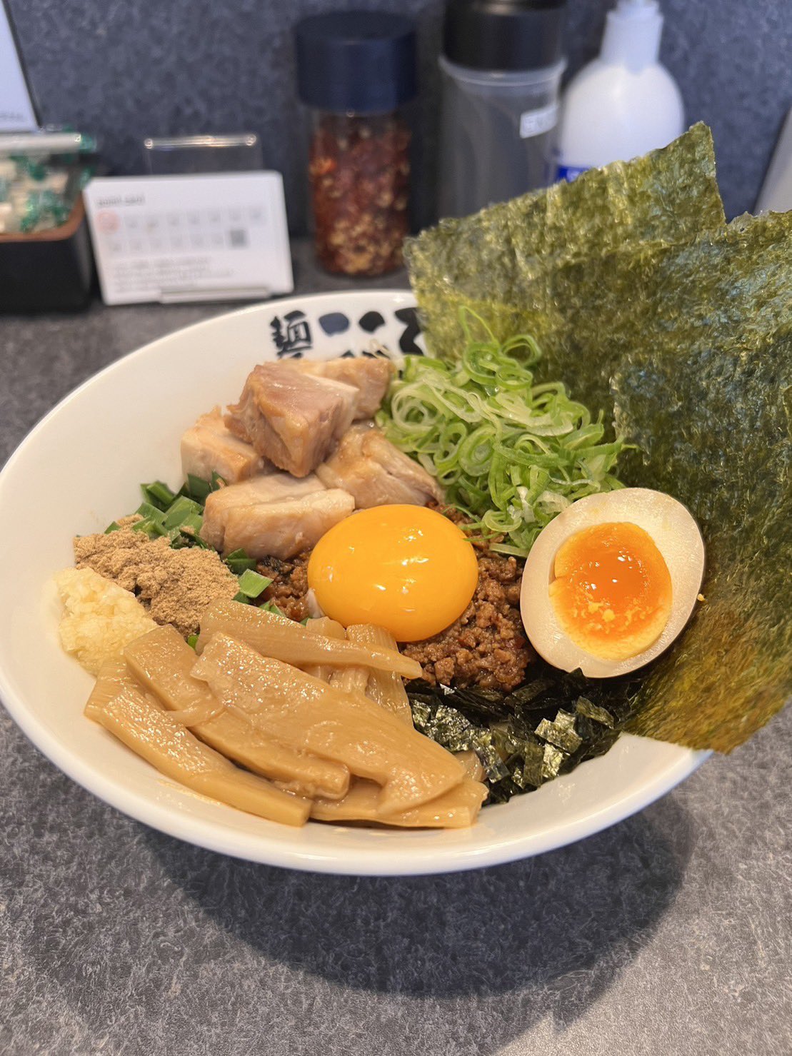 麺屋こころ 本郷三丁目店>