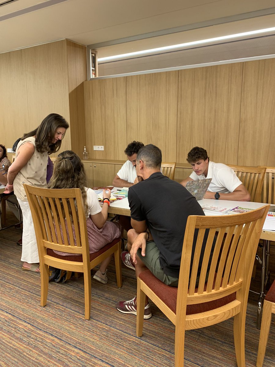 trilemaedu's tweet photo. @IIE_ES @MIT @CampusTrilema @INMACASTAO @techades Taller con @sluft ‘Beyond the Text: Exploring Multimodal’. Viendo de manera práctica como todo comunica, encontrar historias en una imagen, vídeos, cómics, novelas gráficas…
En @IIE_ES #IIEChange @MIT @CampusTrilema https://t.co/NAEURpsYxd