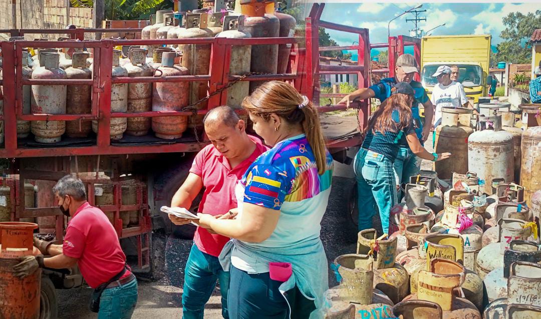 GasTachira's tweet photo. El programa 1x10 del Gobierno de Venezuela llegó al estado Táchira. ¡6.119 familias en San Cristóbal, Andrés Bello, Guásimos, Junín, Bolívar y Michelena recibieron apoyo con 7.675 cilindros de gas! Seguimos trabajando juntos por el bienestar de nuestra gente. #GasComunal https://t.co/FcnmDSTekv