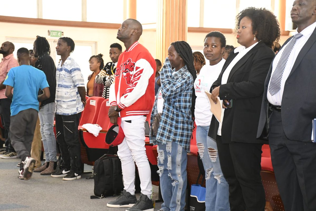 Faculty of Arts and Social Sciences tweet media