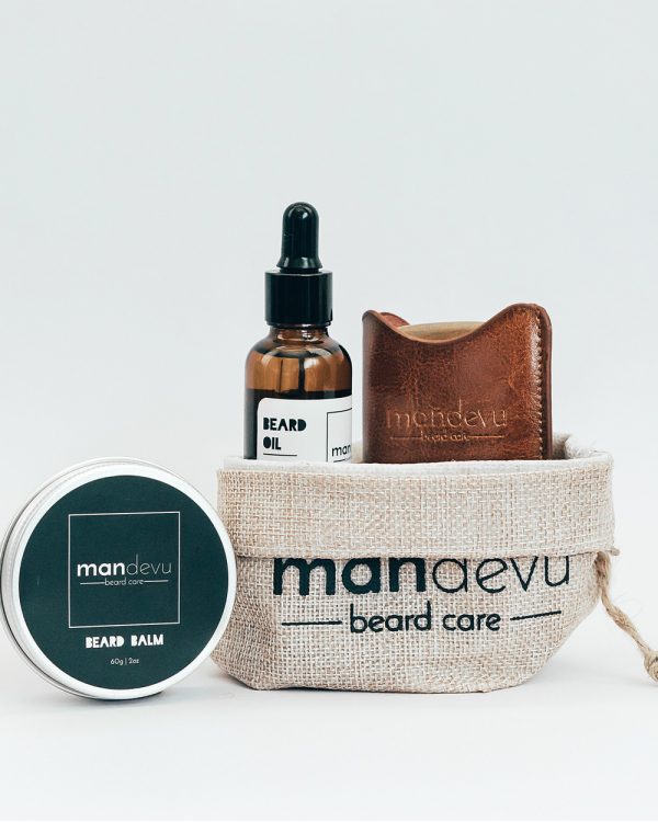 themandevu's tweet photo. Great grooming begins here...

#mandevubeardcare #beardtips #beards #personalcare #explore #mensgrooming #beardoil #beardgoals #travel #beardgroomingkit #beardessentials🧔🏾#Kenya https://t.co/GLEAQzX3w1