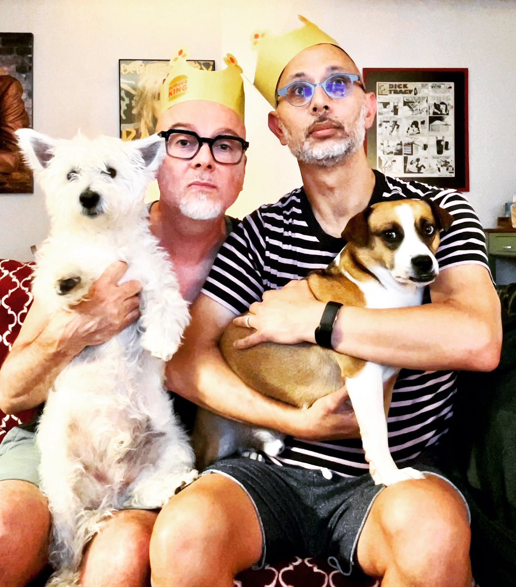 RickHammerly's tweet photo. Farewell, vacation. Parting is such sweet sorrow.
#backtolifebacktoreality #2dads2dogs #burgerkingcrowns 👑 #vacationisover 🏳️🌈 #findyourtribe https://t.co/3g1spgoSYh