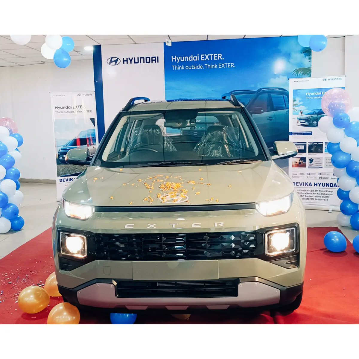 DevikaHyundai's tweet photo. DEVIKA HYUNDAI LAUNCHES SUV HYUNDAI – “EXTER”
Devika Hyundai- Udhampur launched the Hyundai EXTER, a sporty entry Level SUV today with a starting price of ₹ 5,99,900/-.
#HyundaiExter #HyundaiIndia #SUV #hyundaino1suvmaker #exter #sportylook https://t.co/SqQ9J9mUfd
