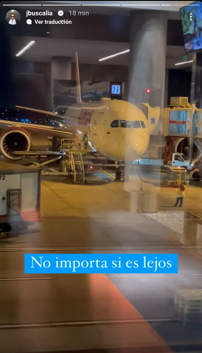 DebateSL's tweet photo. 🏆📺 • #DirecTv transmitirá el partido de mañana. Relato de Gustavo #Kuffner y comentario de Juanjo #Buscalia, quien subió esta historia minutos antes de partir rumbo a Colombia:

💬 "No importa si es lejos" https://t.co/PeRvuhKi5L