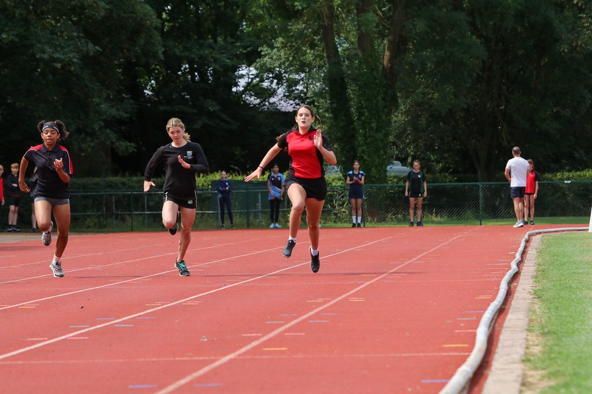 Great Marlow PE Dept tweet media