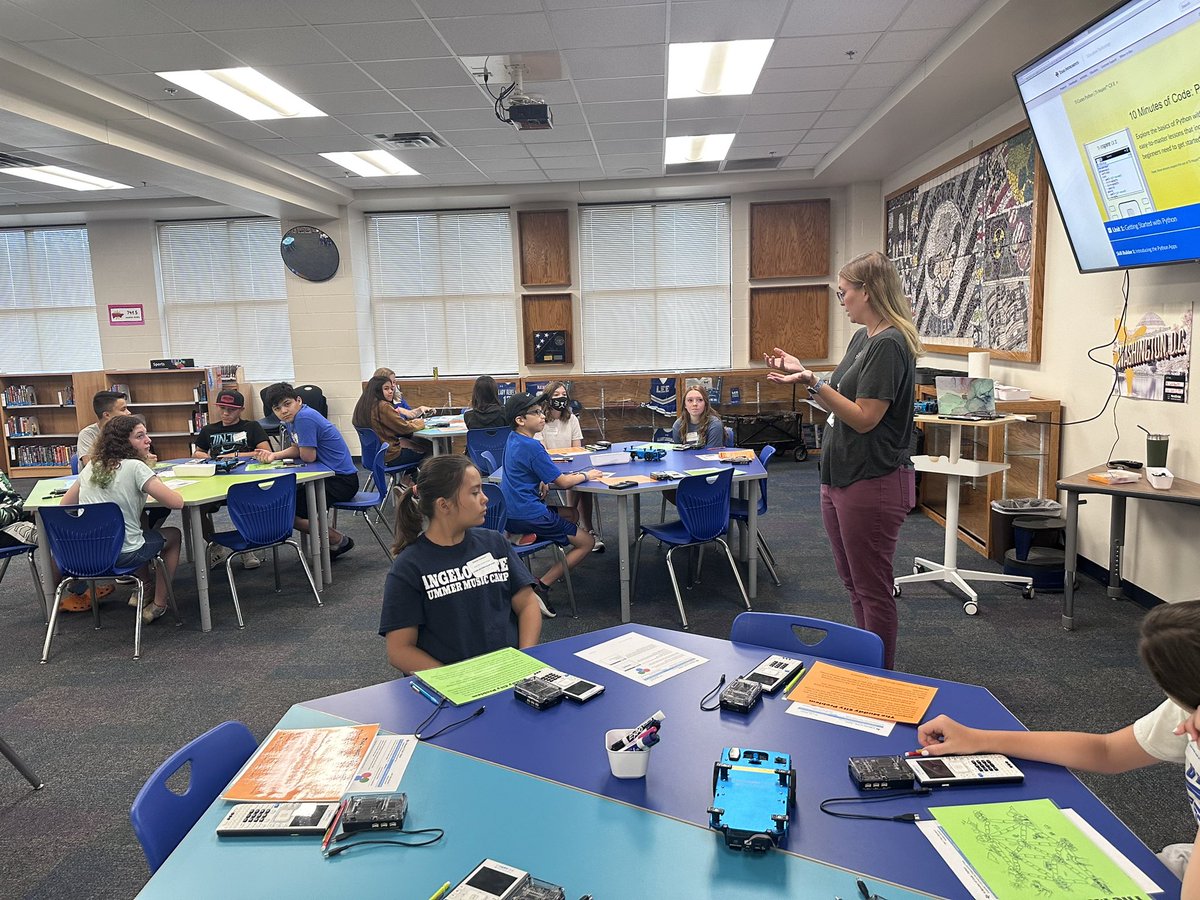 The Middle School STEM Camp is in full swing! It’s going to be a great morning filled with coding, problem solving, critical thinking, and of course, FUN! @MrsNikkiParker <a href="/bvallesangeloe1/">BelindaV</a> <a href="/techwithfeck/">Jennifer Feck</a>