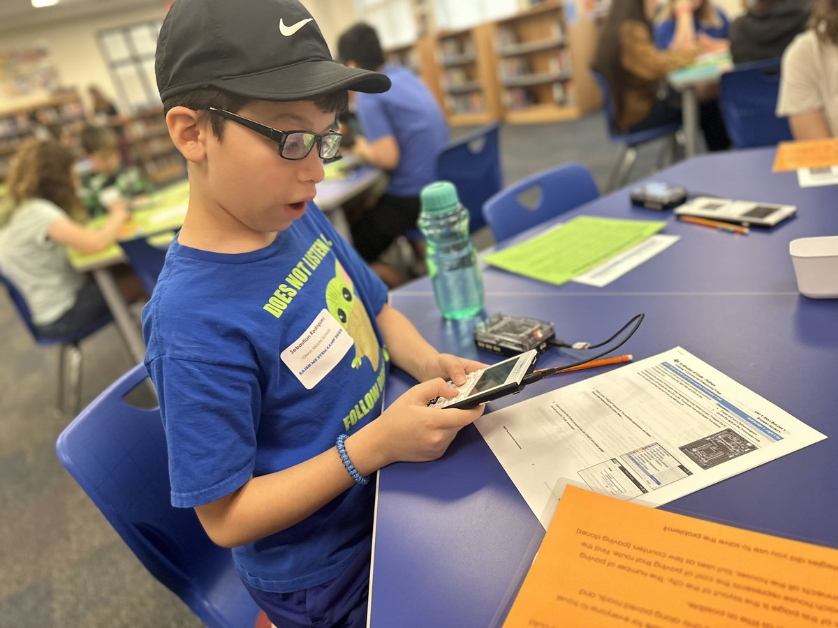 B. Liggy tweet media