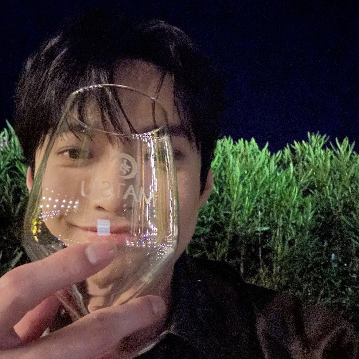 또잉 tweet media