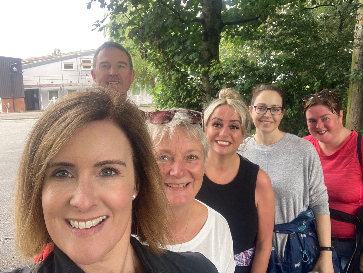 lindsaynoble's tweet image. Up and out early this morning to #netwalk through Tandle Hill country park with members of Rochdale business community. Great way to network and meet new people! 🔢Key stats: 2.7 miles, 6300 steps, duration 1hr 3mins
#networking #rochdale @InvestRochdale