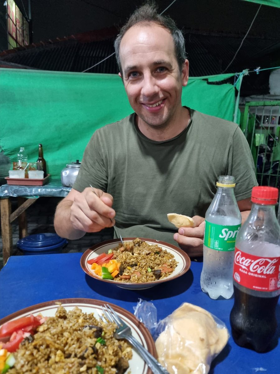 LIQUONA's tweet photo. Some of our crew jetted off to Jakarta and Kuala Lumpur to capture some beautiful case study footage for one of our beloved clients!

#corporatefilm #BTS #behindthescenes #wemakeyoulookgood #filmingday #internationalfilming #videoproduction #creativeagency #corporatevideo #video https://t.co/ndGKPeQoQH