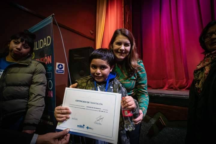 Felicitamos al Nodo de Cuartel V Moreno por la entrega del certificado en proceso de trámite, de uso y custodia del predio. Agradecemos al IDUAR MORENO y a <a href="/MorenoMunicip/">Moreno</a> <a href="/marielfmoreno1/">Mariel Fernández</a>