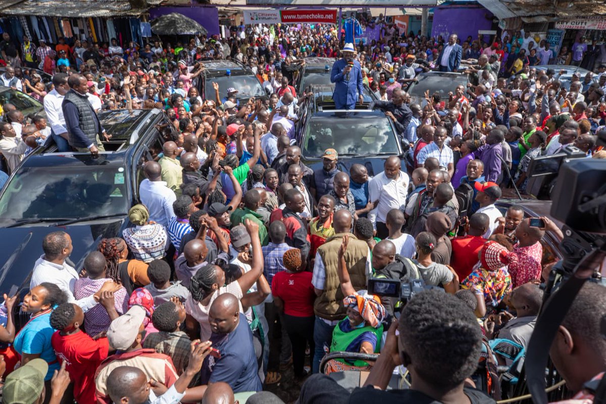 RailaOdinga's tweet photo. We stopped by Kenyatta Market for lunch and took the opportunity to greet and ask Wanainchi to sign the https://t.co/k3BPpXZplm citizens' initiative and attend tomorrow's meeting in Kamkunji as well as similar ones across the nation. 

Twende Kazi!!! https://t.co/VVAiGk7o4V