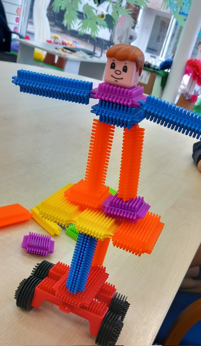 OneCanTogether's tweet photo. Here at Onespace we had lovely visitors from Kirkstyle Nursery visit today. Here is one of their creations they made using stickle bricks we have available. #sticklebacks #getcreative #nurserychildren #carluke https://t.co/52lIT2WMZS
