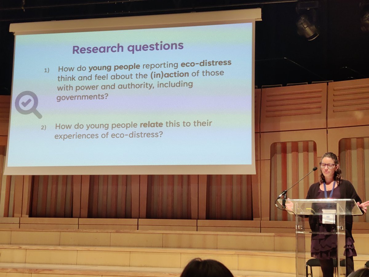 <a href="/ines_zevallos/">Ines Zevallos Labarthe</a> sharing her work on 'Understanding young people's climate anxiety in relation to the responses of governments and those in power'. <a href="/BABCP/">BABCP</a> #BABCP2023