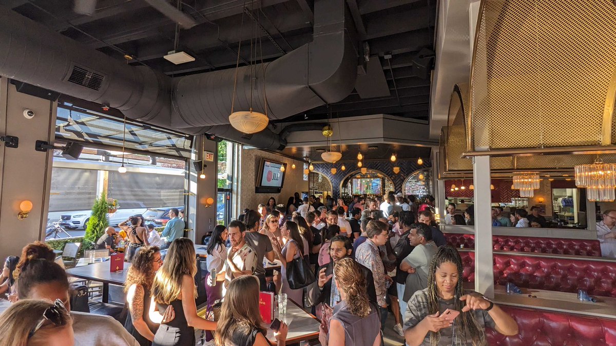 josh_furstoss's tweet image. Thanks @neffer__23 for helping put on a fantastic event to kick off #chicagotechweek