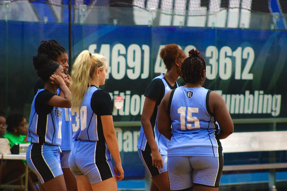 Abinet hicks tweet media