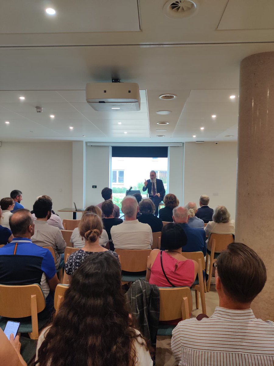 Day 2 of the #Kochmann2023 Summer School where we spent the evening @BNJCBrighton listening to Ernest Kochmann as he shared a touching opening note with us about his parents, Max and Hilde, followed by a lecture from Prof. Yaacov Yadgar titled: “Israel’s Jewish Identity Crisis”