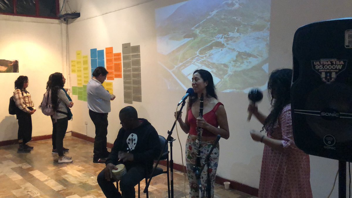El sábado 8 de julio se inauguró la muestra: Encuentro con la Memoria Histórica de Tundayme. No te puedes perder de esta muestra que estará hasta el 15 de julio en la casa de la cultura-sala Víctor Mideros desde las 10 am hasta las 5pm.
#TundaymeTieneMemoria
