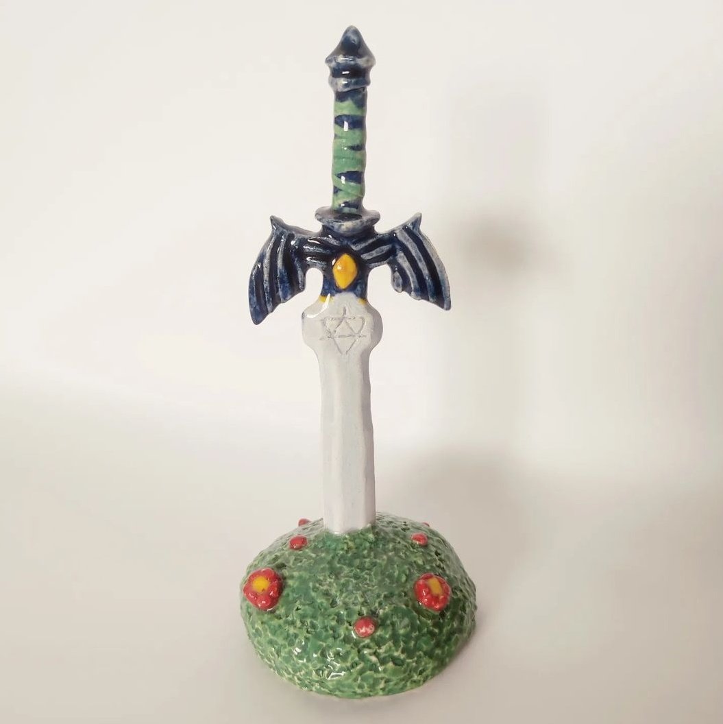 noor نور tweet media