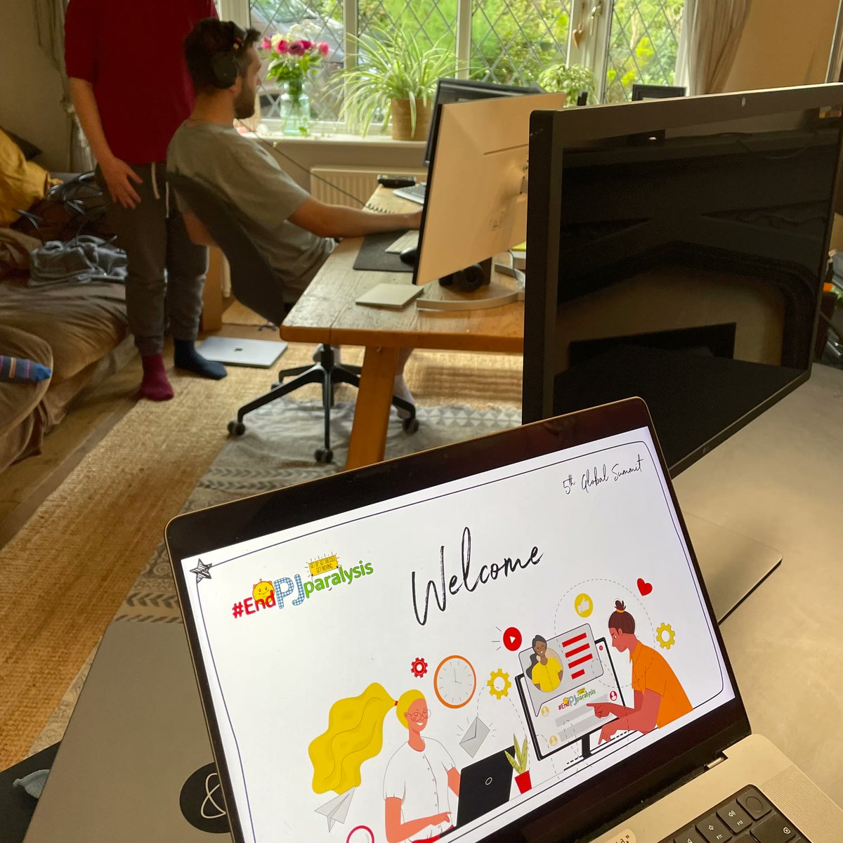 LyndamHolt's tweet photo. It's looking good, we're almost ready for the #EndPJparalysis summit, amazing programme 65+ speakers 36hrs hope you're joining us at 8am (BST) tomorrow. @BrianwDolan
Here's the link if you've not book your seat yet. https://t.co/sbXc8JJ7pP https://t.co/2utyCKM6Nd