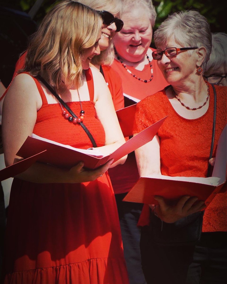 Linskill Choir tweet media