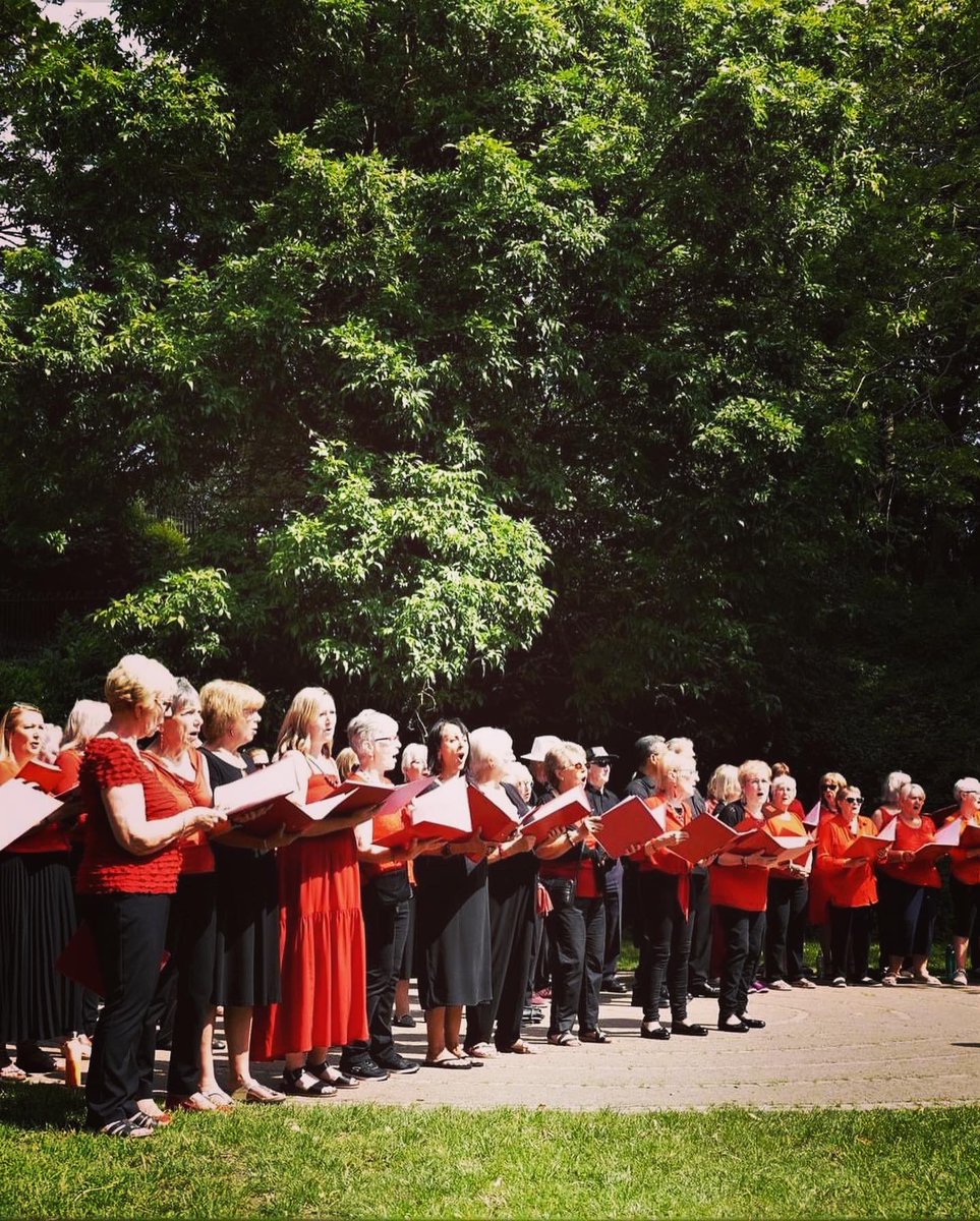 Linskill Choir tweet media