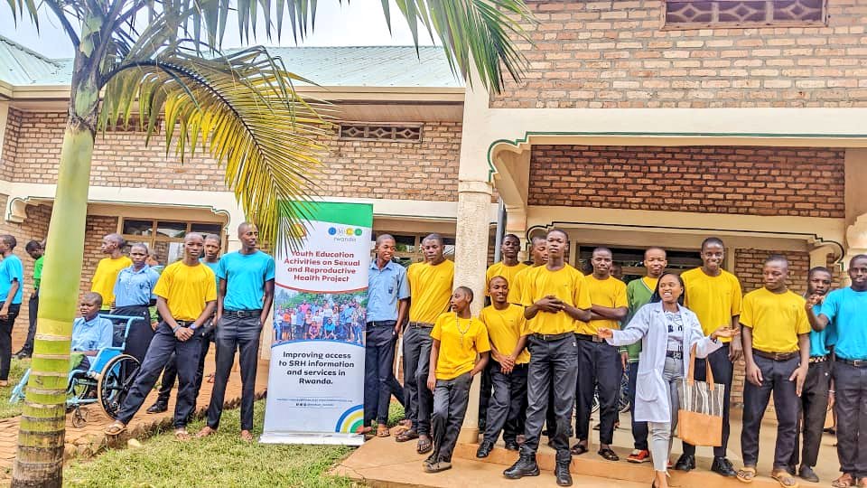 YEAMG_MEDSAR's tweet photo. A message about the Sexual and Reproductive Health management &amp; awareness was the best take-home package we could ever give to our young brothers and sisters at @hvpgatagara school before they depart for holidays. 

We wish a happy, safe, and productive holidays to them &amp; fellows https://t.co/zHXt49uc9x