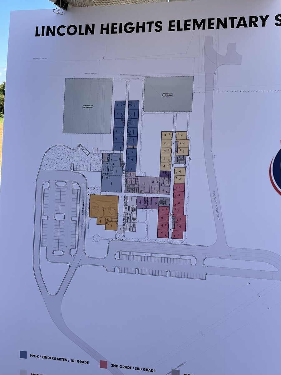 hcmayorbill's tweet photo. The groundbreaking ceremony for the new Lincoln Heights Elementary School was held Tuesday at the site on MLK Jr. Blvd. The new school will serve up to 700 students in a facility more conducive to learning and student safety. https://t.co/8EfMm2kSm4