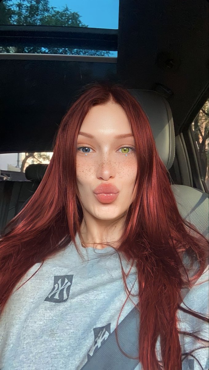 hydrangeafield's tweet image. díganme que soy linda.