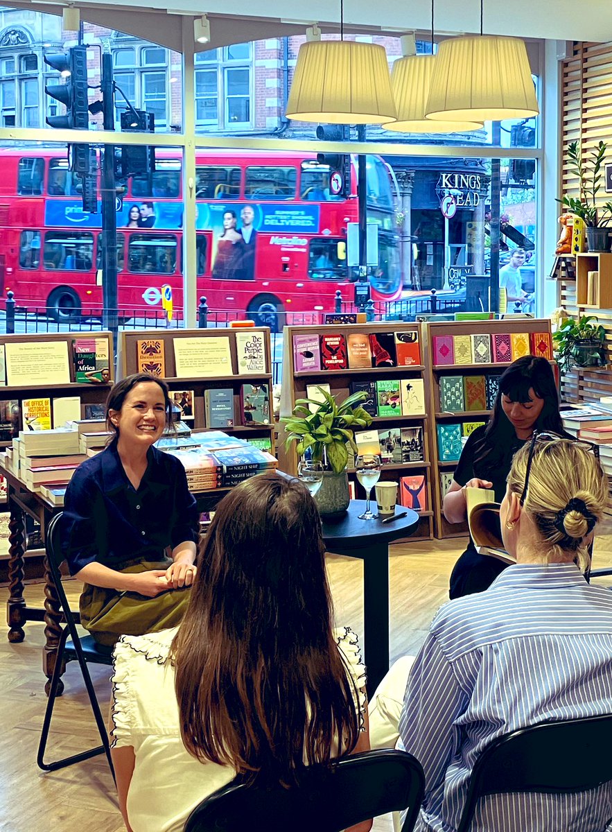 A wonderful evening at <a href="/WaterstonesN8/">Waterstones Crouch End</a> listening to <a href="/chloelashby/">Chloë Ashby</a> and @rhiannonlucyc talking so thoughtfully and beautifully about the question of whether to have a baby or not and their brilliant books #SecondSelf and #TheYearoftheCat