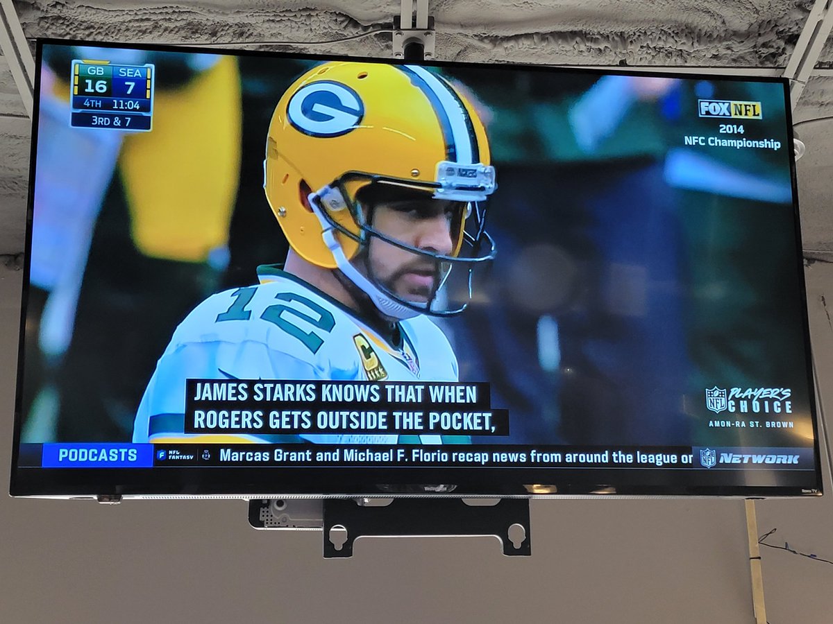 TFG_Football's tweet photo. Amon Ra St-Brown picking the Packers with one of, if not the greatest Playoff collapses in NFL history for his "Players Choice" game on NFL Network is one of the greatest trolls from a rival player I think I've ever seen. https://t.co/yXo0iLb61q