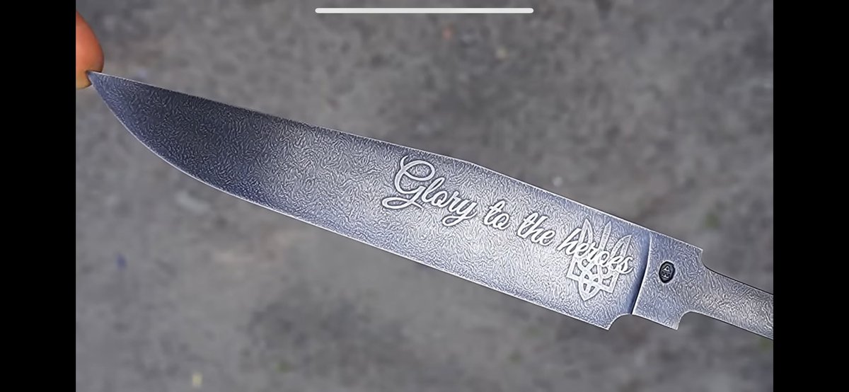 inducedcoma's tweet image. The Ukrainian knife maker I follow on    YouTube forged some amazing knives from steel scavenged from the gun barrel of a Russian tank.