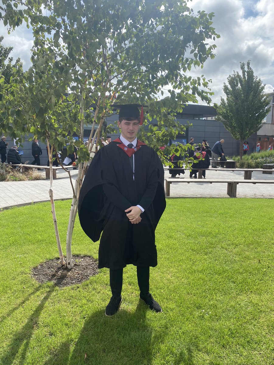 After 3 Years I have officially graduated from @UCLan 🎓

Now a - Bachelor of Arts with Honours in Games Design! Looking forward to begin my masters studies this September! 🥳🙌

<a href="/UCLanAlumni/">UCLan Alumni</a> <a href="/GamesCourse/">UCLan Games Design</a>