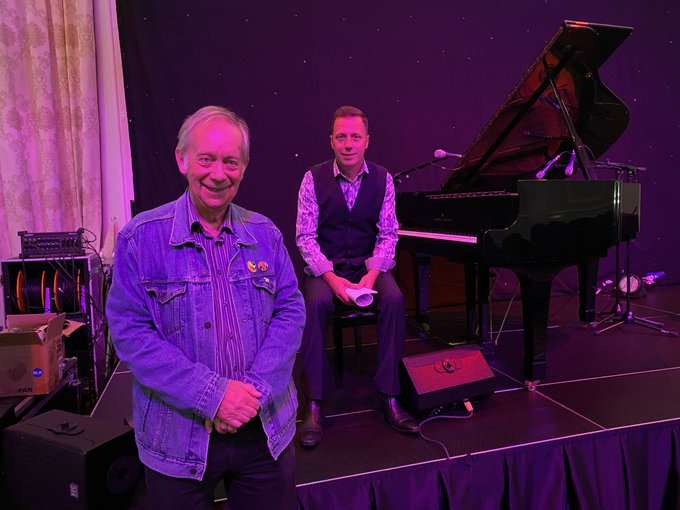 SamSlideBuxton's tweet photo. It wouldn't be Festival time without a Sam Slide Selfie!  @DaleStorr last Thursday, kicking off a busy and successful weekend for @BifJazz, with more jazz gigs through to the 23 July. Thanks for the photo, Dale! https://t.co/0TXReGzDSy