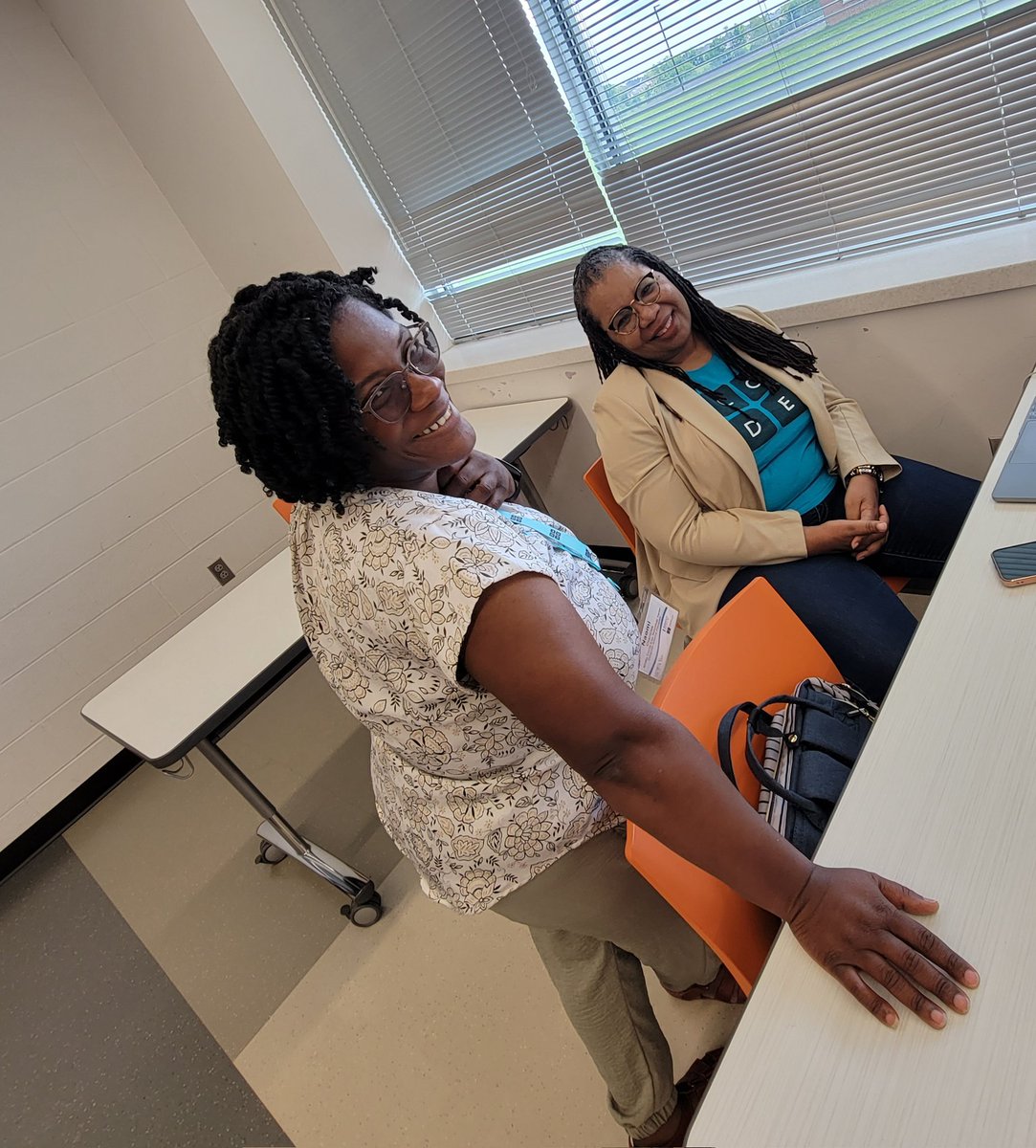 drmcguffin's tweet image. It's @codeorg #ComputerScience PD week in KY, and the rooms are full of Jigsaws, TLOs, & Gots and Needs. Check out @AdvanceKentucky's CSI options available to Ts throughout the school year.
@Apple #SwiftCoding
#3Dprinting @CSforALL #SCRIPT @MoniqueMRice @DrJacksonCS @kstc_ky