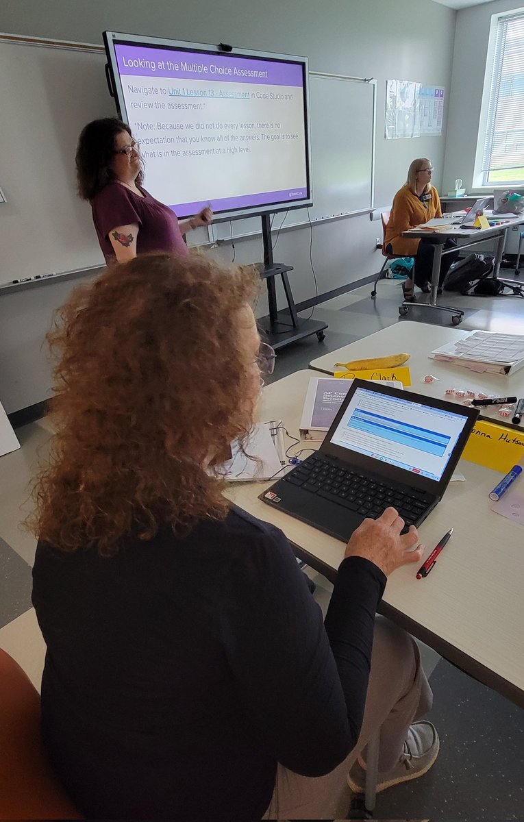 drmcguffin's tweet image. It's @codeorg #ComputerScience PD week in KY, and the rooms are full of Jigsaws, TLOs, & Gots and Needs. Check out @AdvanceKentucky's CSI options available to Ts throughout the school year.
@Apple #SwiftCoding
#3Dprinting @CSforALL #SCRIPT @MoniqueMRice @DrJacksonCS @kstc_ky