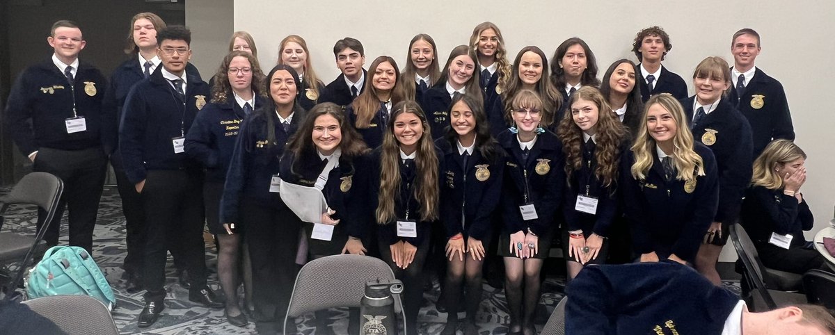 Conroe__FFA's tweet image. Check this out-

Every FFA Chapter in Conroe ISD has a Senior Quiz Team! We are wishing all of y’all GOOD LUCK! 

💙Grand Oaks FFA 💛Caney Creek FFA 💛Oak Ridge FFA 💛The Woodlands High School FFA 💛College Park FFA 💙