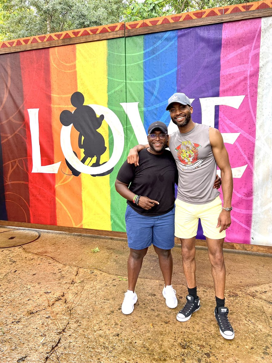 ShevrinJones's tweet image. Period. ❤️